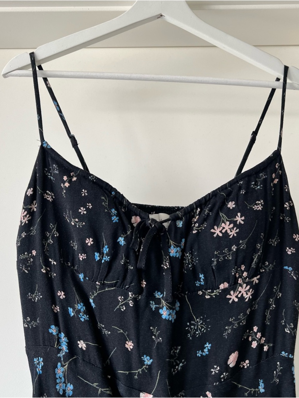 Wilfred Never Worn Floral Navy Midi Dress size 4